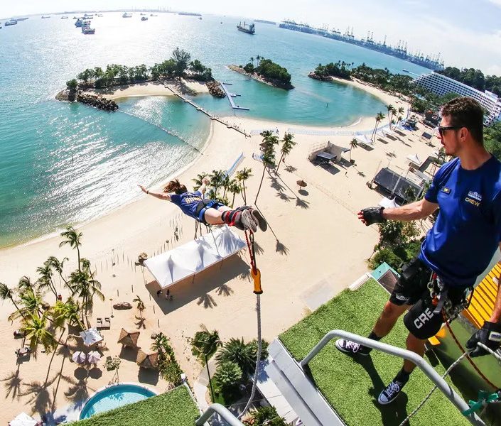 Bungee jumping at Sentosa beach