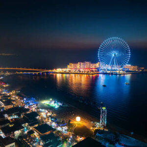 Night view of Ain Dubai Observation Wheel and Blue waters Island