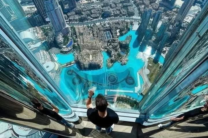 Burj Khalifa - At The Top Sky - Image 9