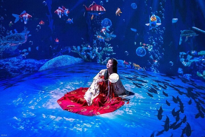 Space And Time Cube Bangkok - Image 5